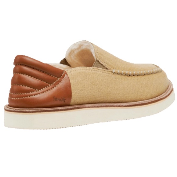 NWT Sanuk Cozy Vibe Khaki
